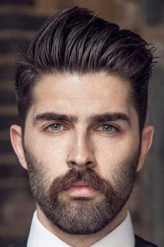 Best Hairstyles for Men with Oval Faces